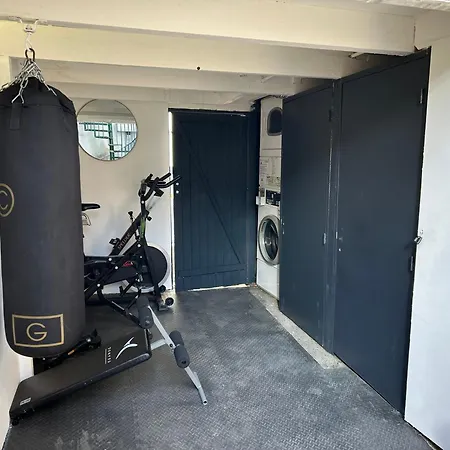 Apartment Reve Divin T4 Avec Parking-barbecue-laverie-bagagerie-salle De Sport-aire De Jeux-climatise Lourdes